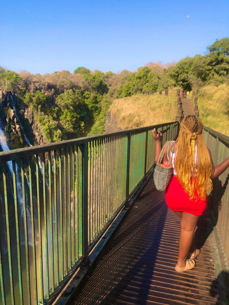 KaindaAmida's tweet photo. Visited the falls 🙃👍🏾 https://t.co/Drr23zFO1b
