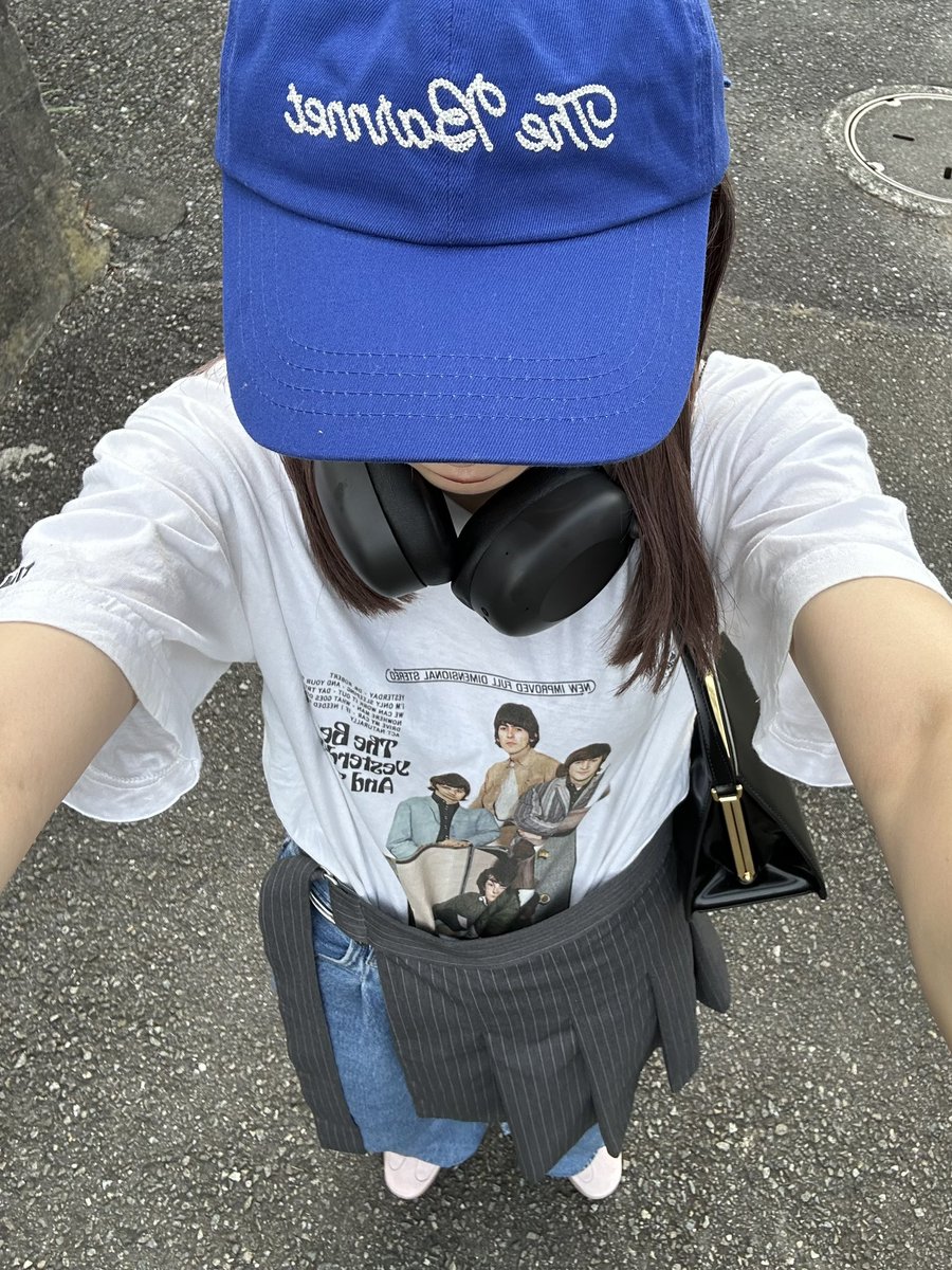 9813_na's tweet photo. 韓国ぽいコーデだった日👧🏼📧念願のヘッドフォン嬉しい〜🎧 https://t.co/sGfRjQqO8k