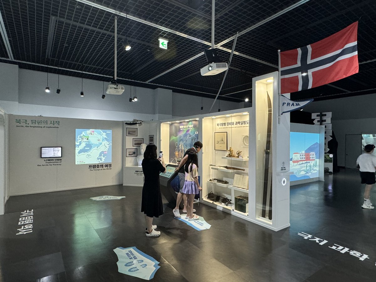 FramMuseum's tweet image. A wonderful new exhibtion on Science in the Polar Regions opened today at National Ocean Science Museum in Uljin, South Korea. Great to see that #fridtjofnansen and #fram still inspire #polarscientists after 130 years. @AnneKOvind @NorskPolar @NorwayMFA @ArcticSAONorway