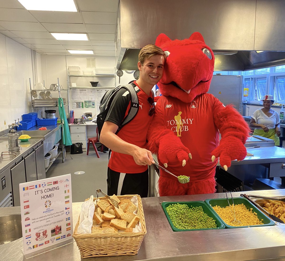 Leyton Orient Trust (@lotrust) on Twitter photo In partnership with <a href="/CateringWf/">WFCatering</a> in June 2024 we celebrated our #JoyofmovingUK <a href="/JoyofMovingUK/">Joy of Moving UK</a> programme with <a href="/theo_wyvern/">The⭕️_Wyvern</a> and our primary schools coach promoting healthy food choices at Greenleaf Primary Schools in <a href="/wfcouncil/">Waltham Forest Council</a>
<a href="/EFL_Community/">EFL in the Community</a> In partnership with <a href="/CateringWf/">WFCatering</a> in June 2024 we celebrated our #JoyofmovingUK <a href="/JoyofMovingUK/">Joy of Moving UK</a> programme with <a href="/theo_wyvern/">The⭕️_Wyvern</a> and our primary schools coach promoting healthy food choices at Greenleaf Primary Schools in <a href="/wfcouncil/">Waltham Forest Council</a>
<a href="/EFL_Community/">EFL in the Community</a>
