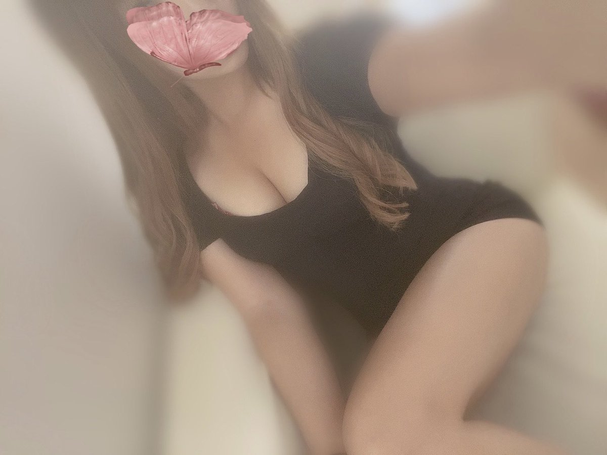 무릎끓고 빨아줄게요.. 
#섹트