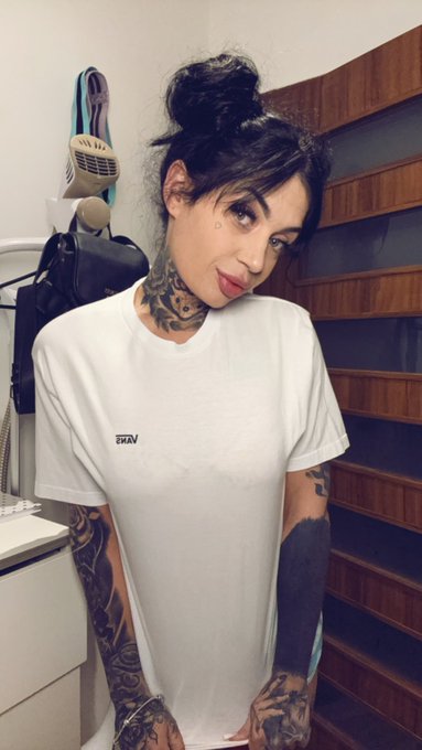 Miłego dzionka robaczki i dużo uśmiechu ❤️ https://t.co/0adYXlMQdd