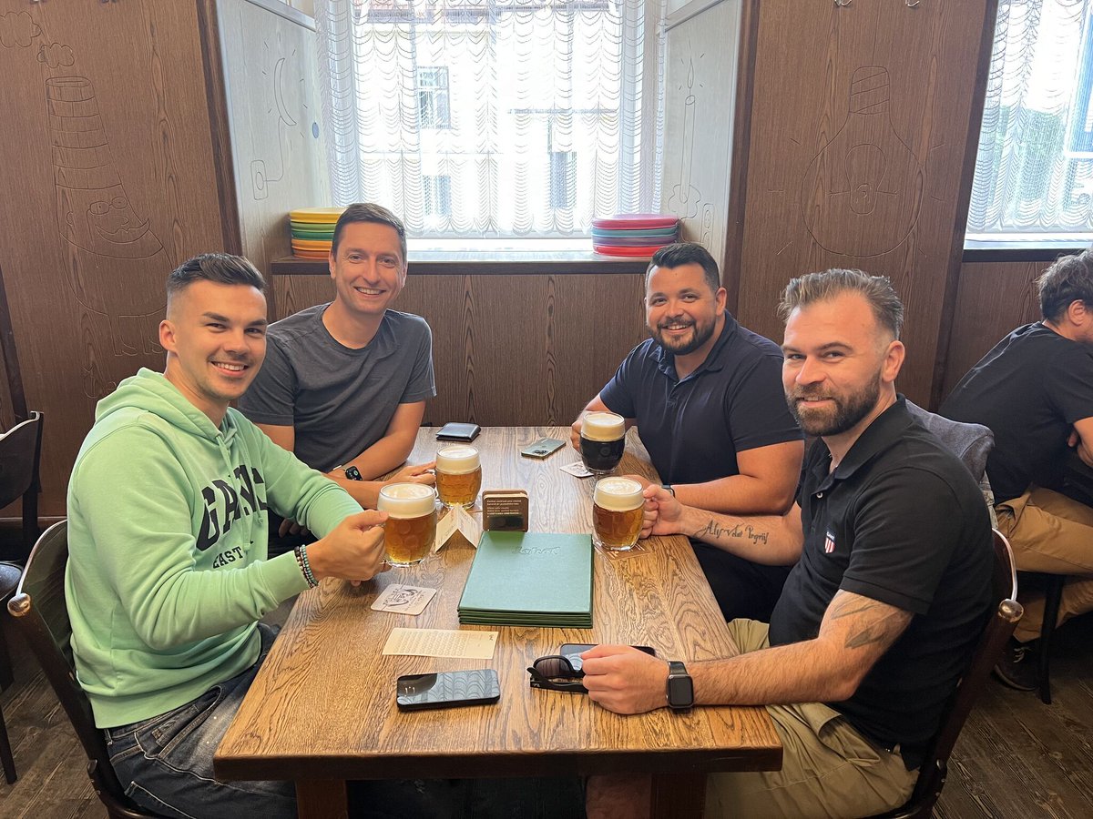 How are you planning your sales strategy? 🤔
After a productive planning session in Prague, we’re reflecting on our approach over a premium Czech lager!😄
Here are key takeaways:
📊 #Data Analysis
📢 #Feedback Sessions
🧘 #Replanning
💥 #New Ideas
🚀 #Detailed Planning