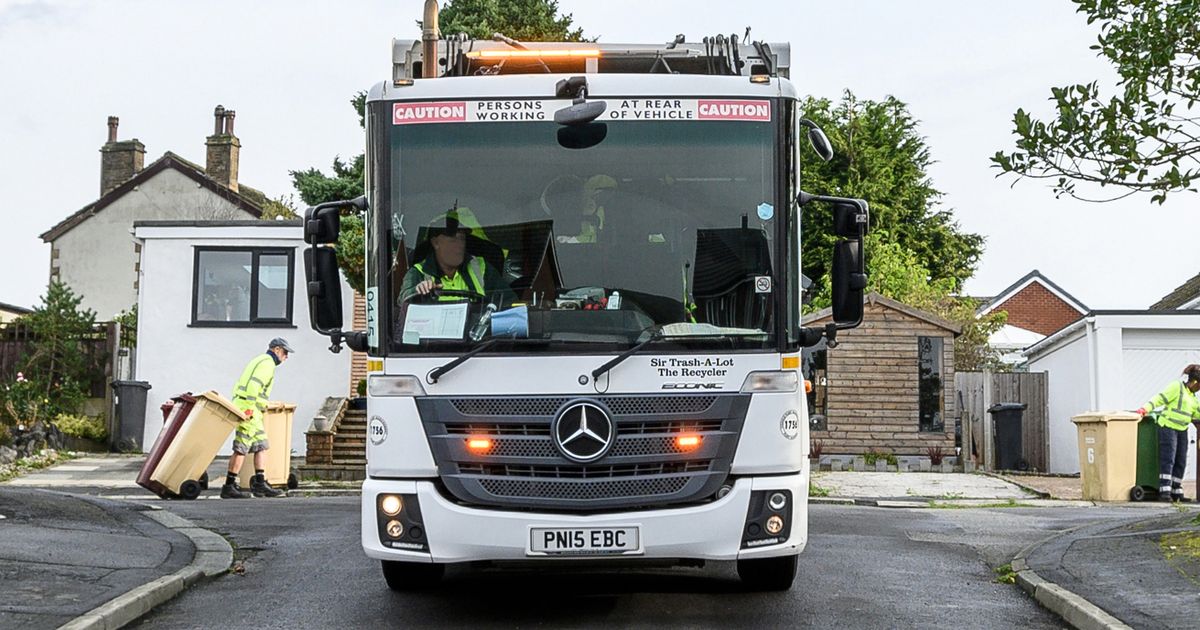 Saudi group hitches ride on Blackburn bin wagon to learn about recycling lancs.live/news/lancashir…