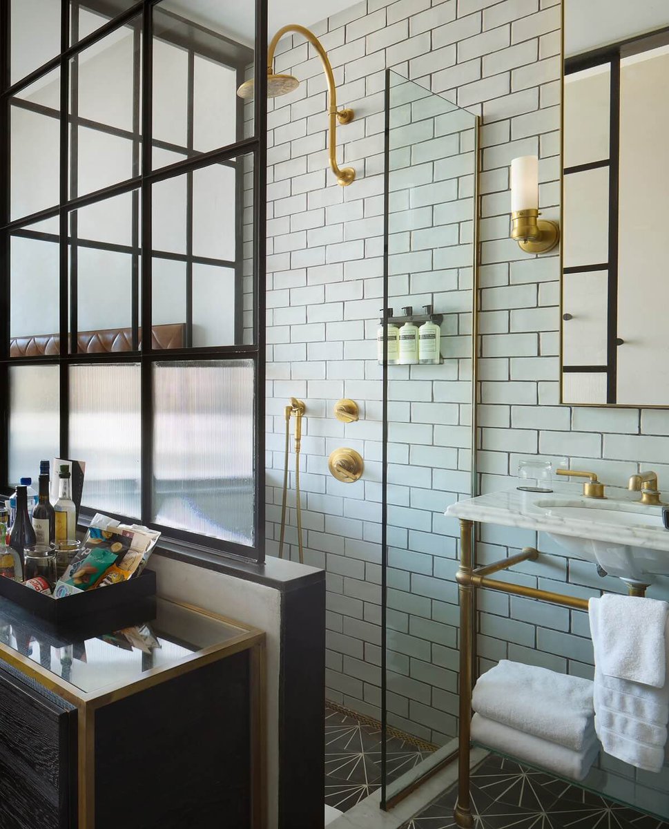 architecturex_'s tweet photo. small bathroom ideas

A thread: https://t.co/paHkgov5EA