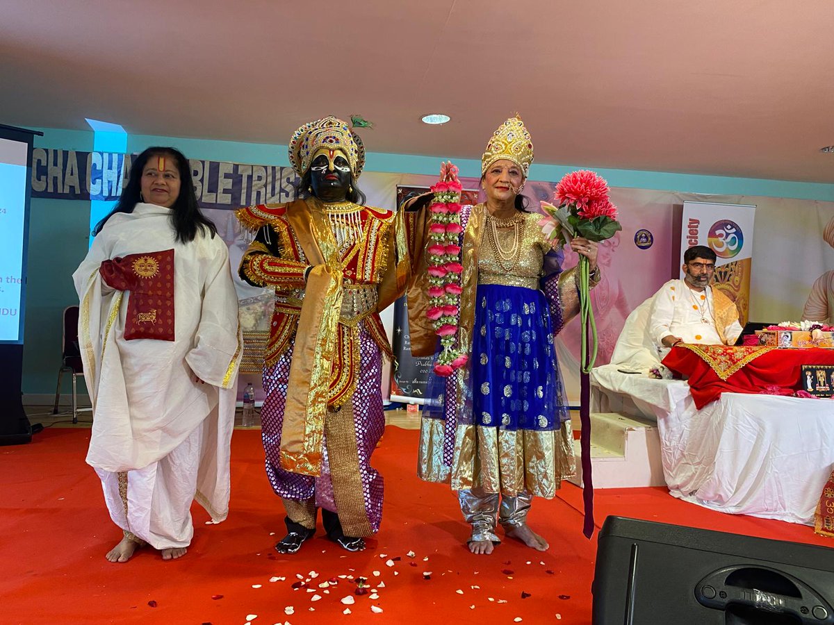 ChelmsfordHindu's tweet photo. Dear Devotees
*The Mandir need your support to raise funds*

*Katha starts at 3pm and finishes at 6pm followed by prasad for all*. There's *ample free parking* at the venue.

Venue - Hariben Bachubhai Nagrecha Hall, Leyton, E15 1DY. 
 *LIVE* ON SANSKAR TV YouTube channel. https://t.co/882Kc0UUTY