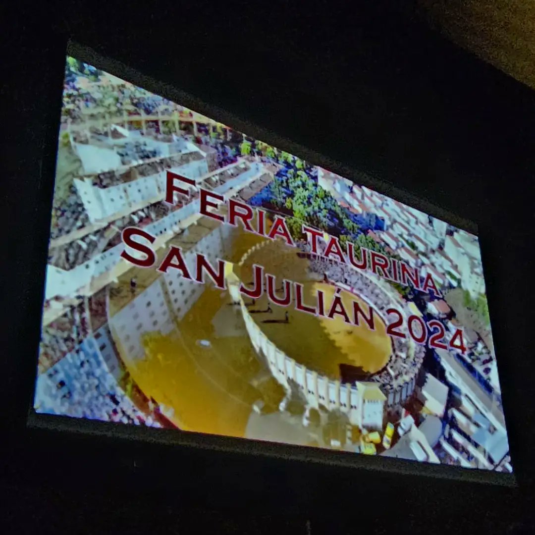 gpopularcuenca's tweet photo. 🐂 Barambio y Niño, acompañados de @JoseMartinBuroM, han asistido al acto de presentación del cartel de la Feria Taurina de San Julián 2024, que una vez más vuelve poner a Cuenca en el epicentro de la temporada nacional con las máximas figuras del toreo y a las revelaciones https://t.co/LQxYAL8jiv
