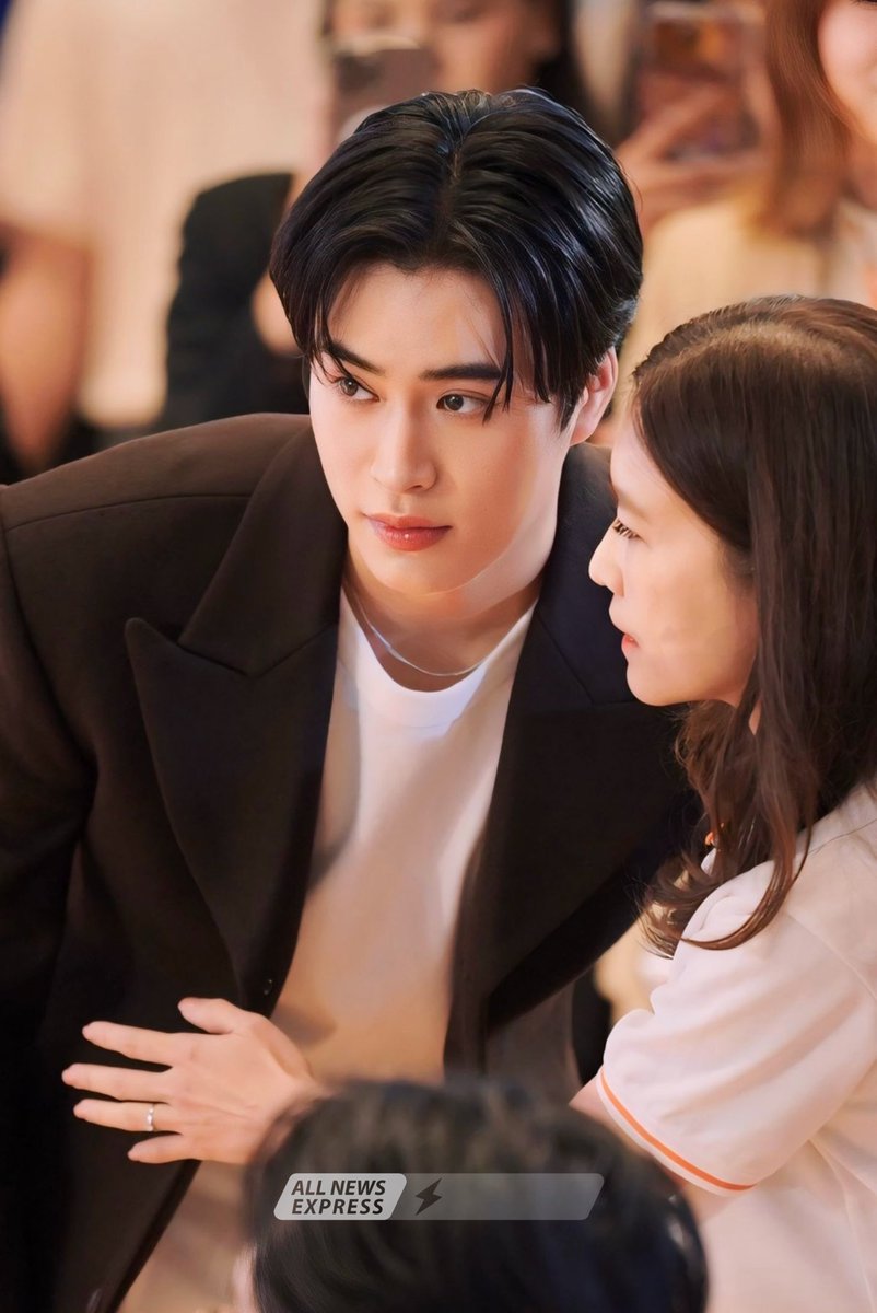 ALLNewsEXPRESS1's tweet photo. มาแล้ว !! "เจมีไนน์ นรวิชญ์" ร่วมงาน "SC ASSET MART" ลดสุดๆแล้วจริงๆ
PRESS CON SC ASSET X NORAWIT
#SCAssetMartxGemini
#SCAsset
#SCAssetMart
#ลดสุดๆแล้วจริงๆ
#BestPriceEver
#MidYearSale
#ForGoodMornings
#SCAssetXGemini
#Gemini_nt
#เจมีไนน์นรวิชญ์
#เจมีไนน์ https://t.co/2wvLtYEP4p
