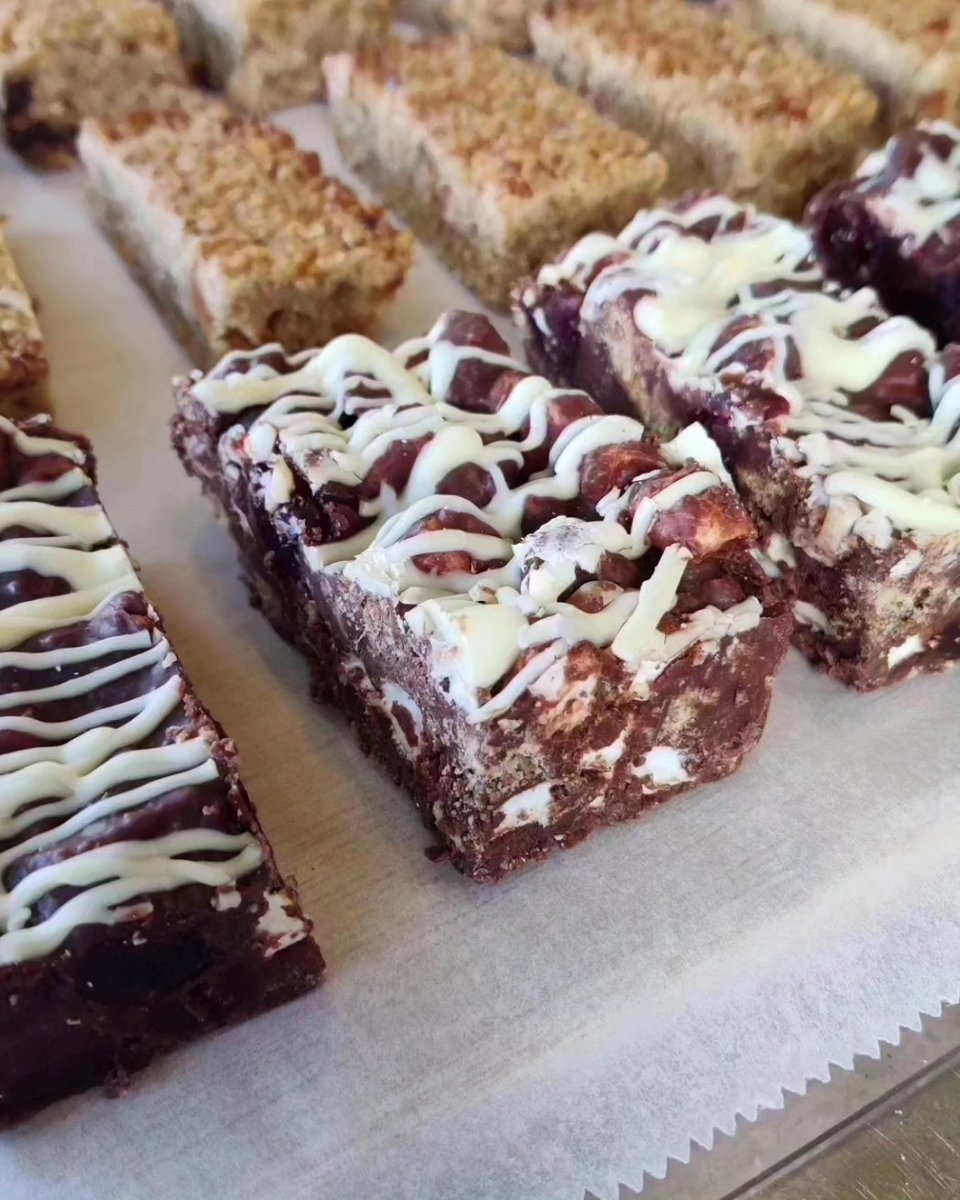 Find us this Sunday at the wonderful Sherborne Classic and Supercars Show in the beautiful grounds of <a href="/sherbornecastle/">Sherborne Castle</a> and Gardens.

Serving our usual locally sourced #specialtycoffees and other hot drinks plus refreshing #icedcoffees and #icedteas. And.....the delicious #cakes!