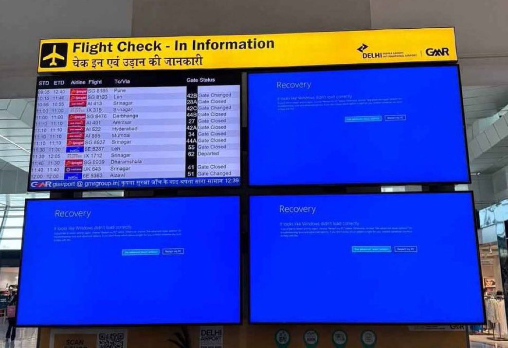 PoliticsWWWeb's tweet photo. Microsoft-based systems crash at New Delhi airport, India
#Microsoft
#SystemisDown
#crash
#Systemcrash
#Worldcrash
#MicrosoftCrash
#Hacked https://t.co/XCDICvUhNB