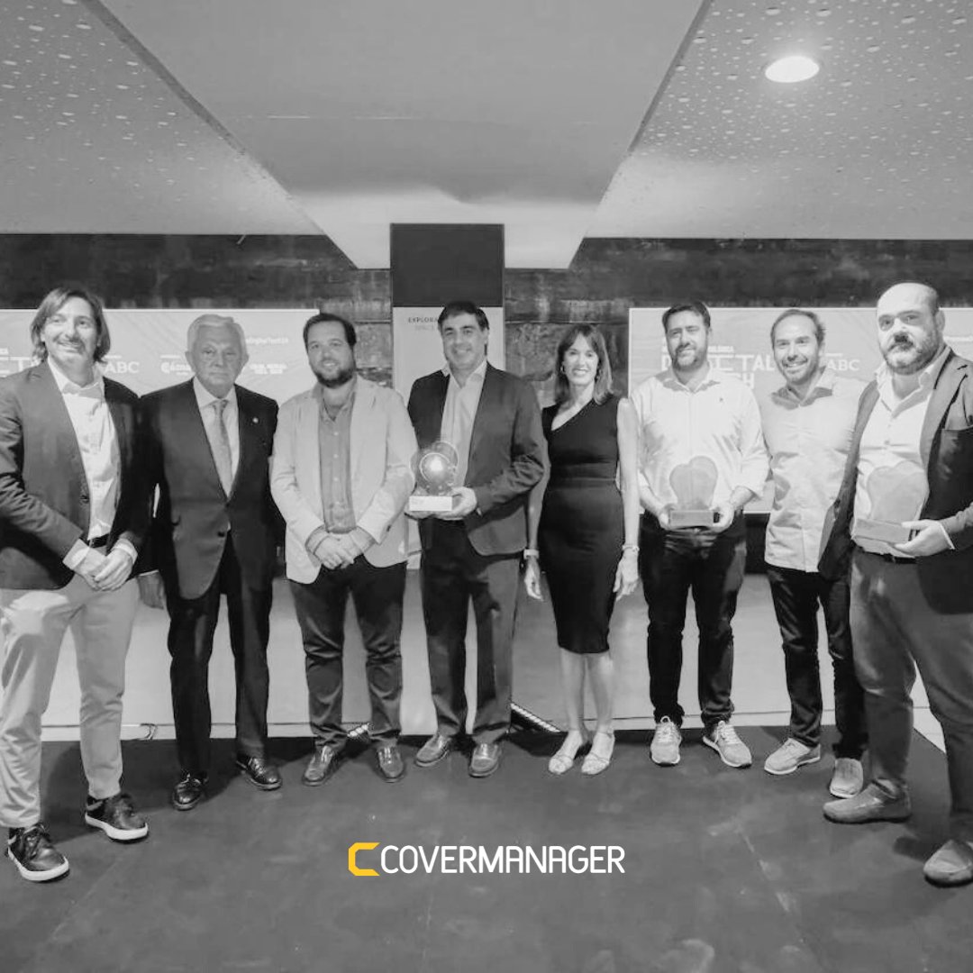 CoverManager's tweet photo. ¡Ganadores de la Categoría Startup de la I Edición de los Premios ABC a la Innovación Tecnológica Digital Tech! 🏆

Gracias @abcdesevilla @camaradesevilla y #CajaRuralSur por la organización del evento 💛

Nota de prensa 👉🏻 https://t.co/fssbBaUSCM https://t.co/GWxO3jfT7P