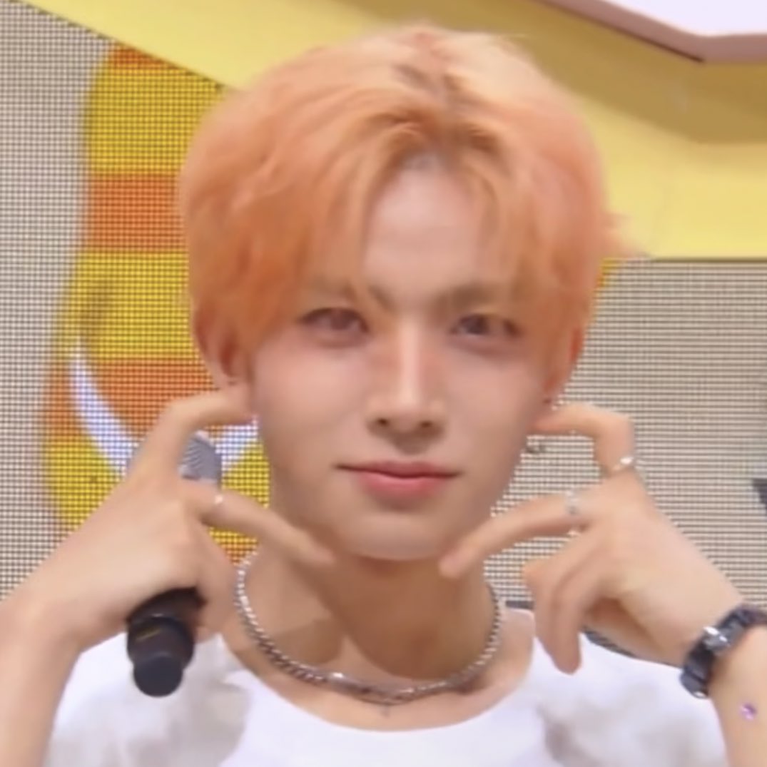 heeseungcokr's tweet image. HEESEUNG IS SO CUTE 🥺♡