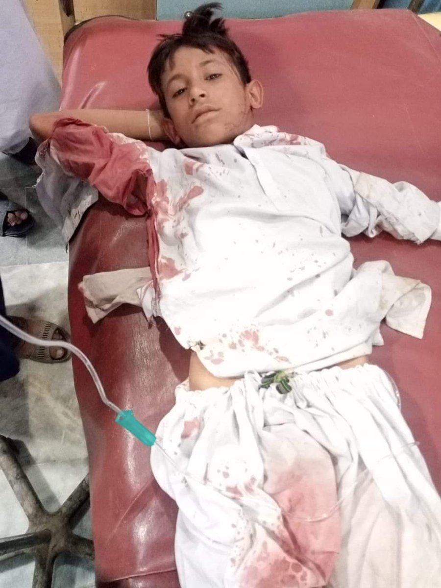 بنوں امن چاہتا ہے، خون نہیں ۔ ایک طرف امن مارچ دوسری طرف معصوم بچہ