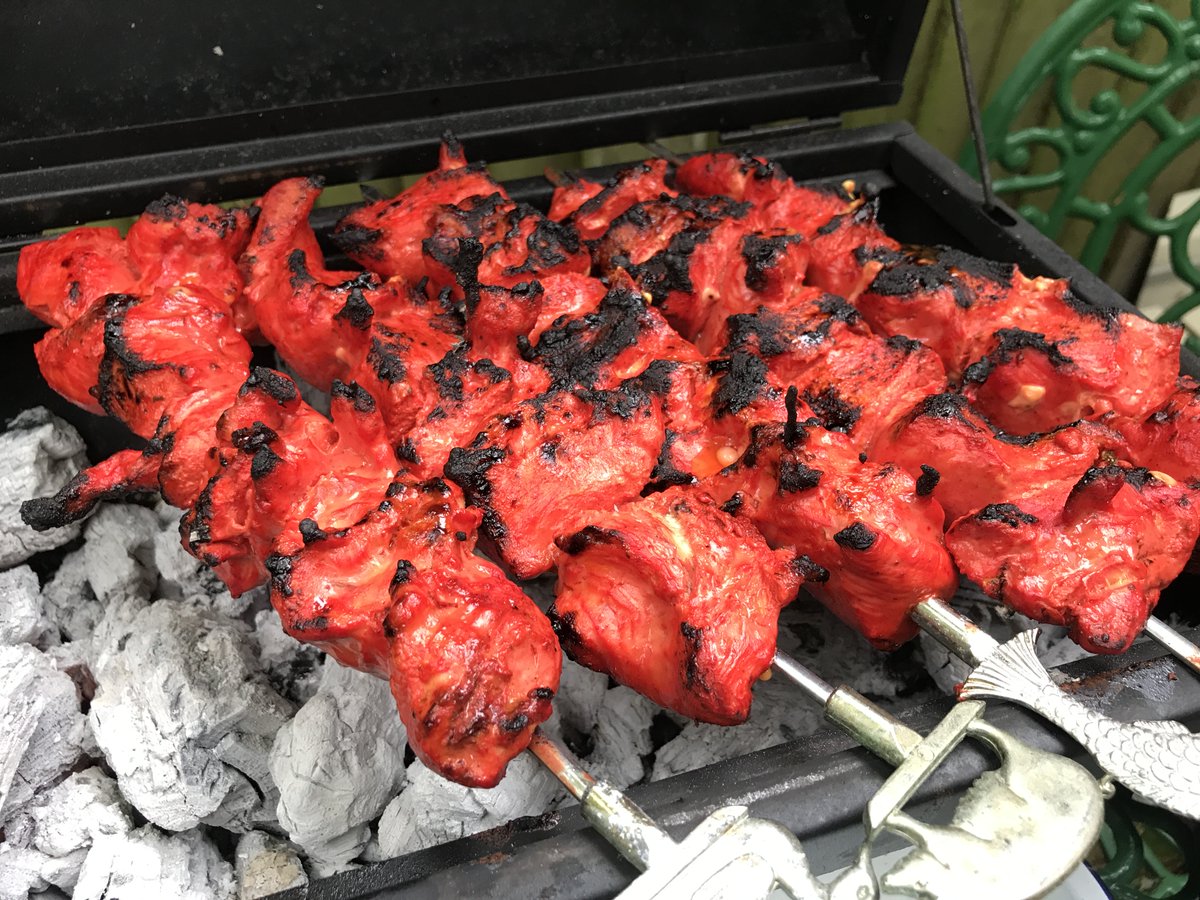 TheCurryKid's tweet photo. Naga Chicken Tikka
This spicy yoghurt free Naga tikka chicken is perfect made in the air fryer, BBQ, grill or my homemade tandoor.
https://t.co/TyqN9tuNej
#nagatikka #tikka #chickentikka #precookedchicken #precooked #airfryer #ninja #chicken #bir #curry #indian #thecurrykid https://t.co/LGlQIrU8k7