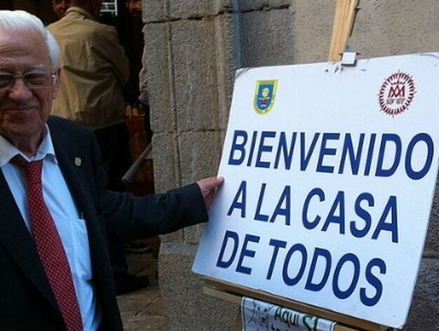 ReligionDigit's tweet photo. Operación acogida en San Antón para acoger a los sin techo víctimas de la ola de calor: "En verano, y como todos los años, la iglesia de San Antón permanece abierta 24 horas, siendo un refugio al calor para cualquier persona que lo necesite" 

"Hago un… https://t.co/ymNuFAxjwQ https://t.co/btORSw9A9Z