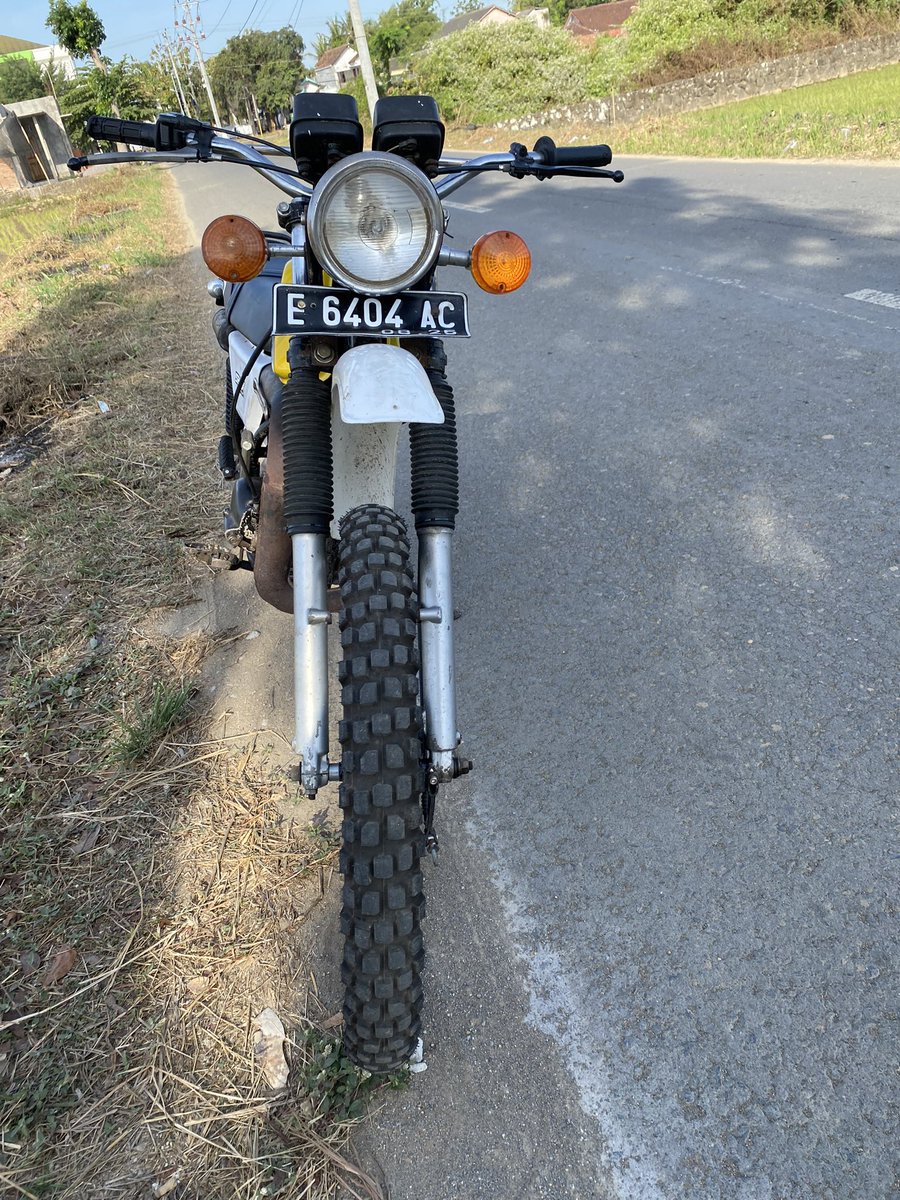 AjizAW's tweet photo. Suzuki TS 100
Mesin siap pakai bukan siap dandan
Part ori semua
Surat lengkap stnk bpkb pajak pules
Jual 17jt nego
Lokasi sleman yogyakarta
Wa 082134817846 
@JanganGoyah maturnuwun mas🙏 https://t.co/re6mhh9jlY