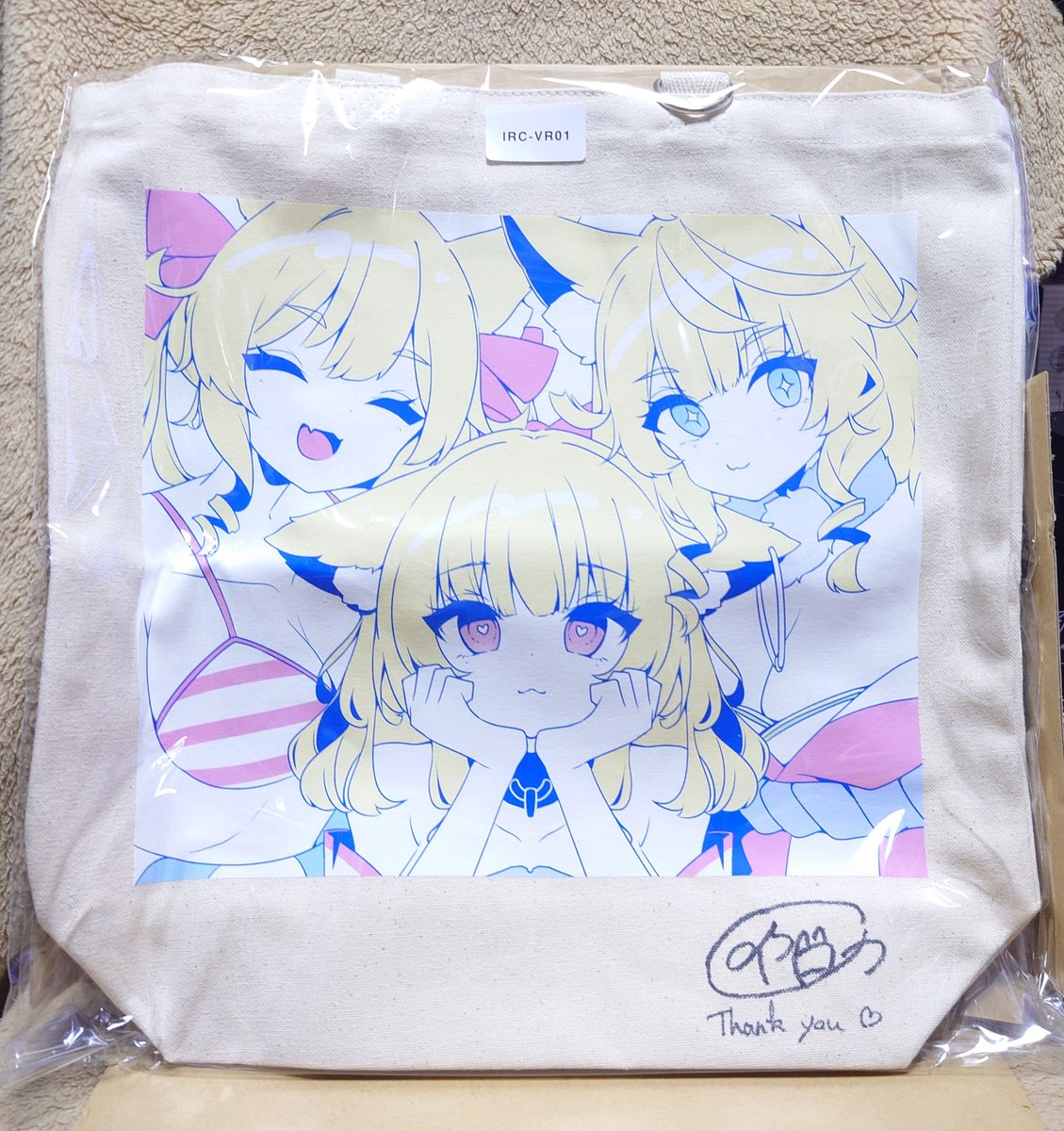 sorastianoie's tweet image. ＃響音ウェブポン
イロカさんの団体さんが来ました～😆
キャンペーンでのトートバッグ入れて沢山のイロカさんで一杯です〜
ポストカードの指ハートの落書き全部違うだね👍