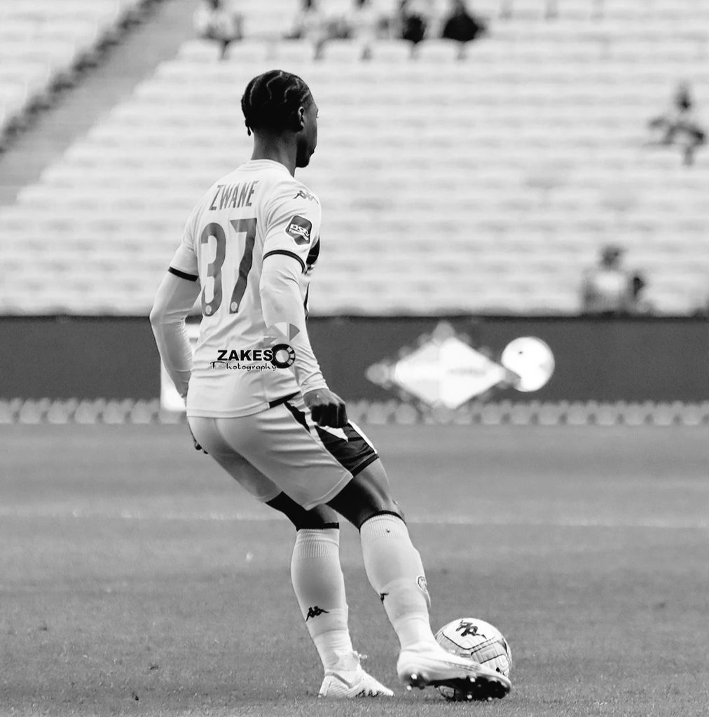 El Capitano⚪ tweet media