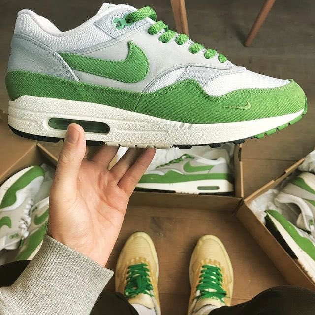 UPPER ✨ tweet media