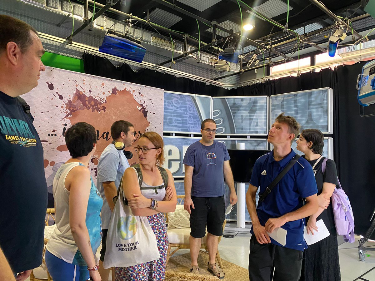 Persones ateses a Sant Tomàs faran el seu propi programa de ràdio a <a href="/el9fm_/">EL9FM</a> ! 🎙️ Una oportunitat per fer sentir les seves veus i promoure la inclusió. 🌟
📰 santtomas.cat/persones-usuar…