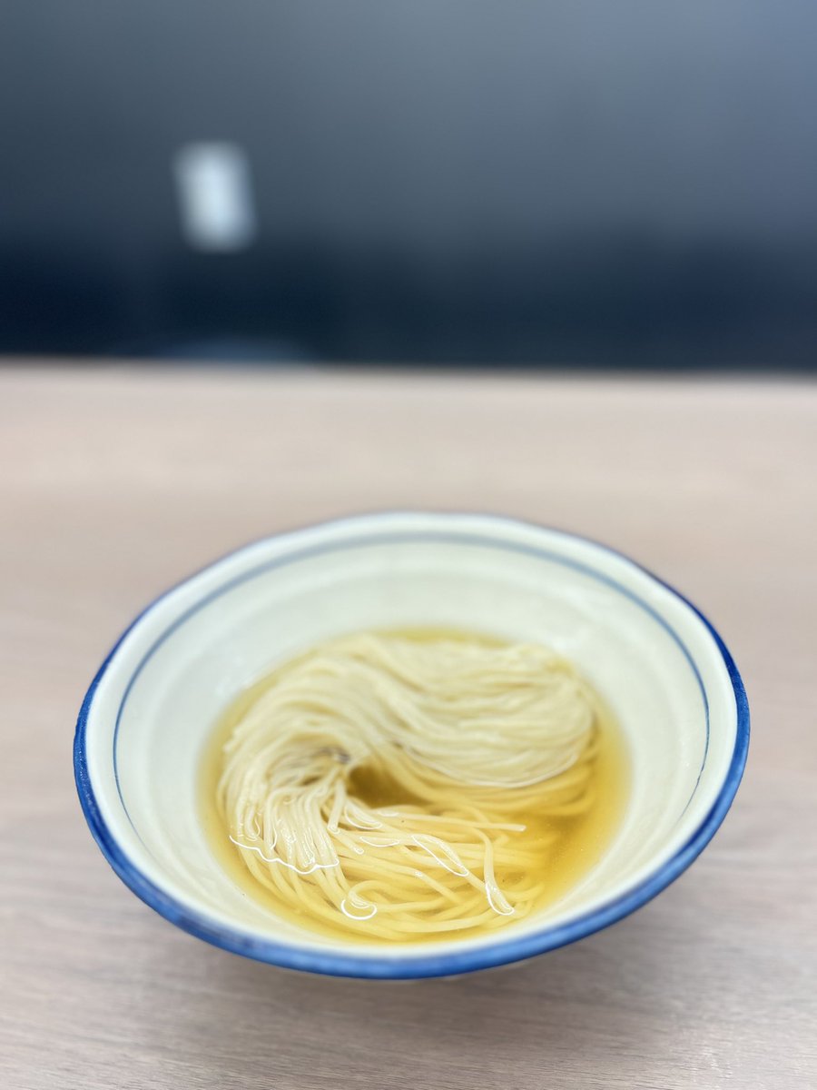 enjoyhighball's tweet photo. 寺田町麺時しゅきにて
羅臼昆布とイリコの冷かけご提供始まりました。
よろしくお願い致します。 https://t.co/9C4DsyS7ik