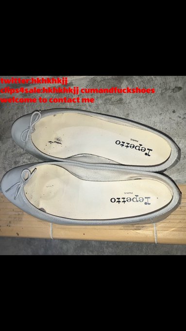 [掃樓系列]鄰居的 Repetto 平底鞋 ⭐️⭐️⭐️新的預覽片已經上架了⭐️⭐️⭐️  完整影片可以聯絡我購買,多謝支持🙏  預覽片PART1: https://t.co/SAZw8ikMIi  預覽片PART2:<a href="/tag/%E3%81%B6%E3%81%A3%E3%81%8B%E3%81%91"class="tags"><span>#ぶっかけ</span></a><a href="/tag/%E5%8E%9F%E5%91%B3"class="tags"><span>#原味</span></a><a href="/tag/%E6%81%8B%E8%B6%B3"class="tags"><span>#恋足</span></a><a href="/tag/%E9%AB%98%E8%B7%9F%E9%9E%8B"class="tags"><span>#高跟鞋</span></a><a href="/tag/%E5%B0%84%E7%B2%BE"class="tags"><span>#射精</span></a><a href="/tag/cumshoes"class="tags"><span>#cumshoes</span></a><a href="/tag/%E5%B9%B3%E5%BA%95%E9%9E%8B"class="tags"><span>#平底鞋</span></a><a href="/tag/%E6%89%AB%E6%A5%BC"class="tags"><span>#扫楼</span></a><a href="/tag/%E6%89%93%E8%83%B6"class="tags"><span>#打胶</span></a>