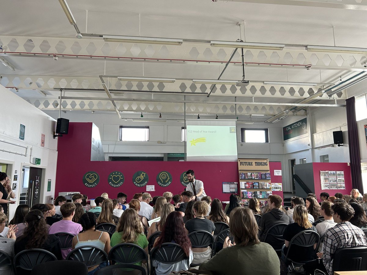 Eaton Bank Academy tweet media