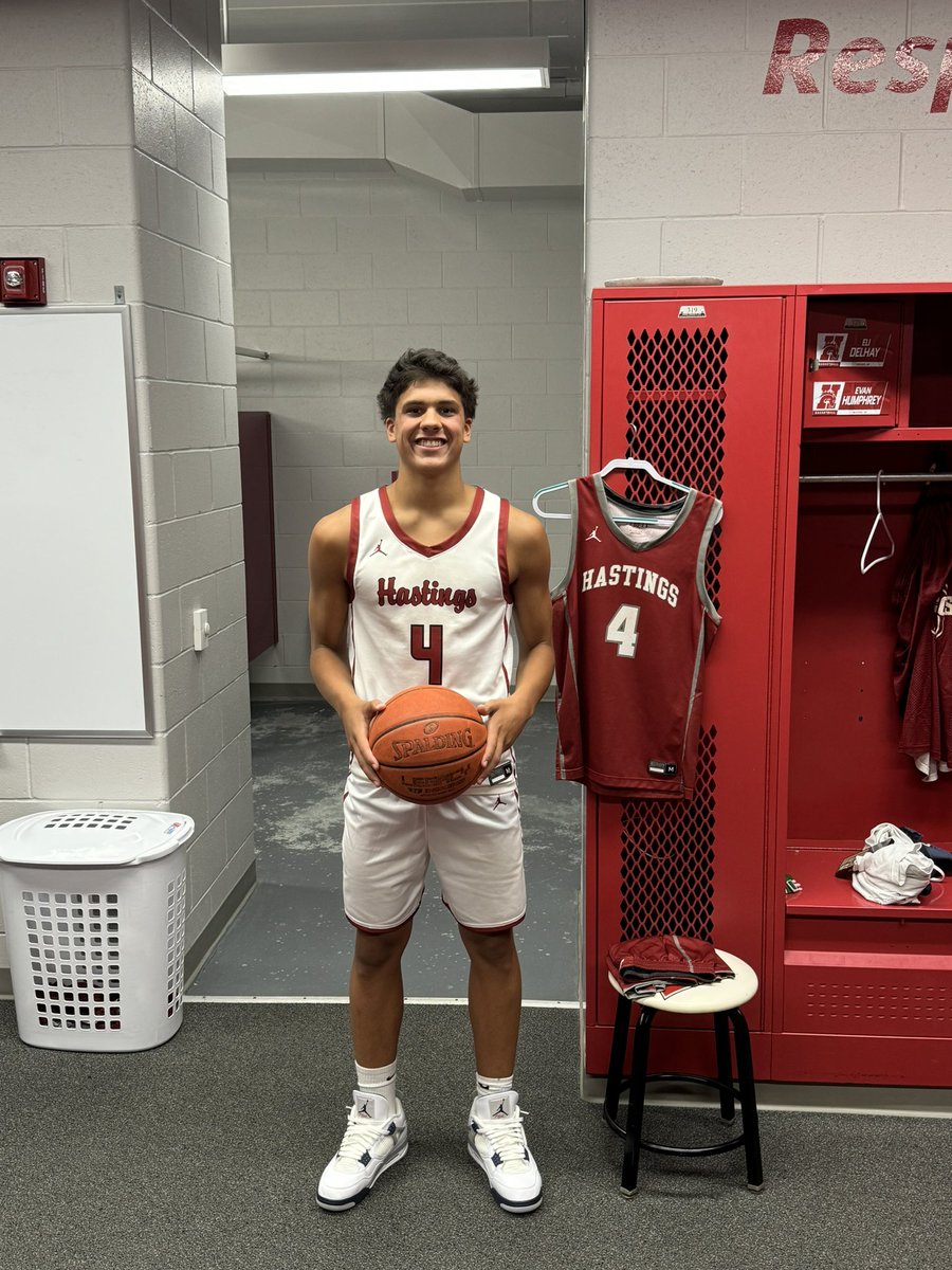After a great visit, I am blessed to receive an offer to Hastings College! <a href="/JaredSamuelson3/">Jared Samuelson</a> <a href="/HCBroncoMBB/">Hastings College Men’s Basketball</a>
