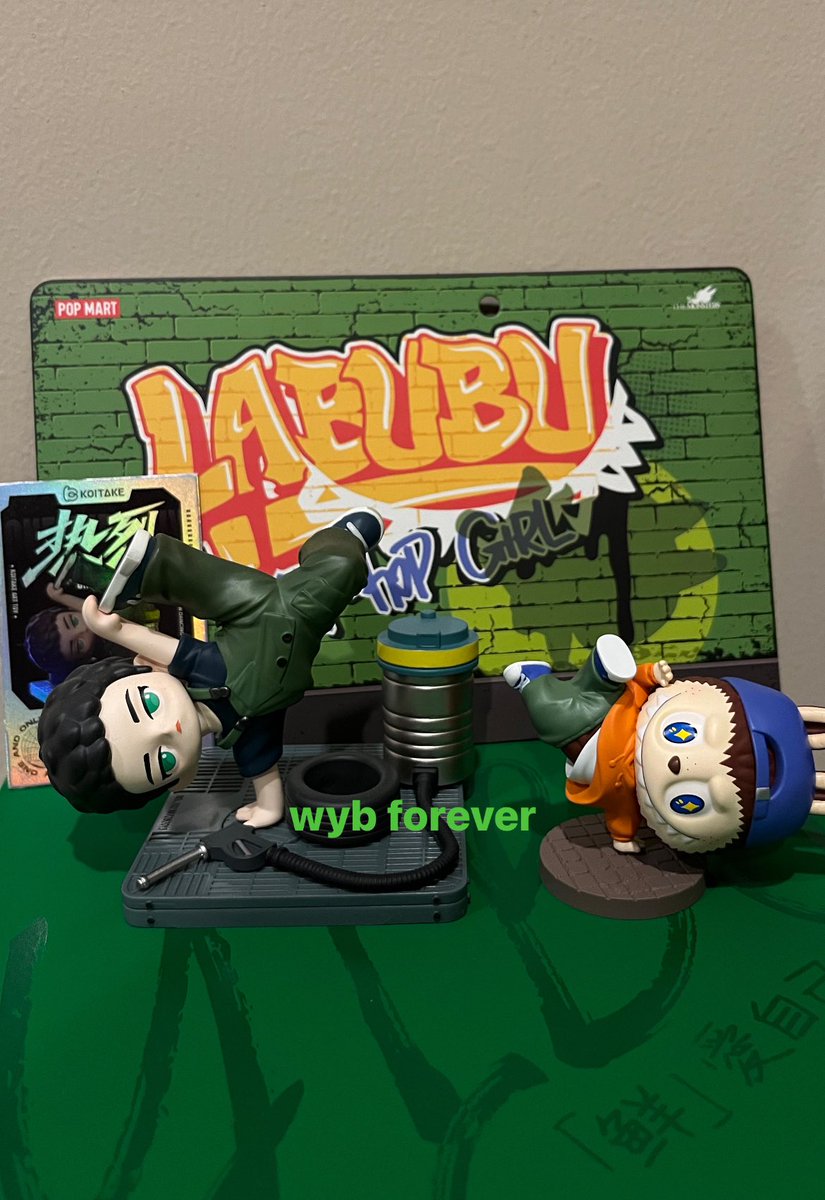 vie9785's tweet photo. What i got today from #popmartindonesia
Omg never knew there is #labubu street dance edition before until i saw there … shuo shuo got a companion 🤭🤭💚💚💚, got my first fluffy labubu and snowman bot labubu for hubby. He’s a fan of Ma.K. Should have bought 1 set 🥹
#WangYibo https://t.co/fF8xpA6nRD