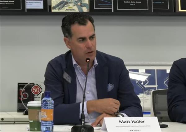 Franchising411's tweet image. .@matthewhaller and @GoldfishSwim Founder and CEO Chris McCuiston welcome the group and share more about the opportunities created through franchising 

“#OpenforOpportunity underscores the unique opportunities for franchising.. especially for multicultural communities, it serves…