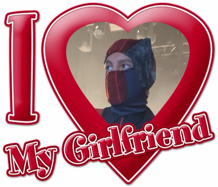 ichbindayy's tweet image. Yeah, my silly gf