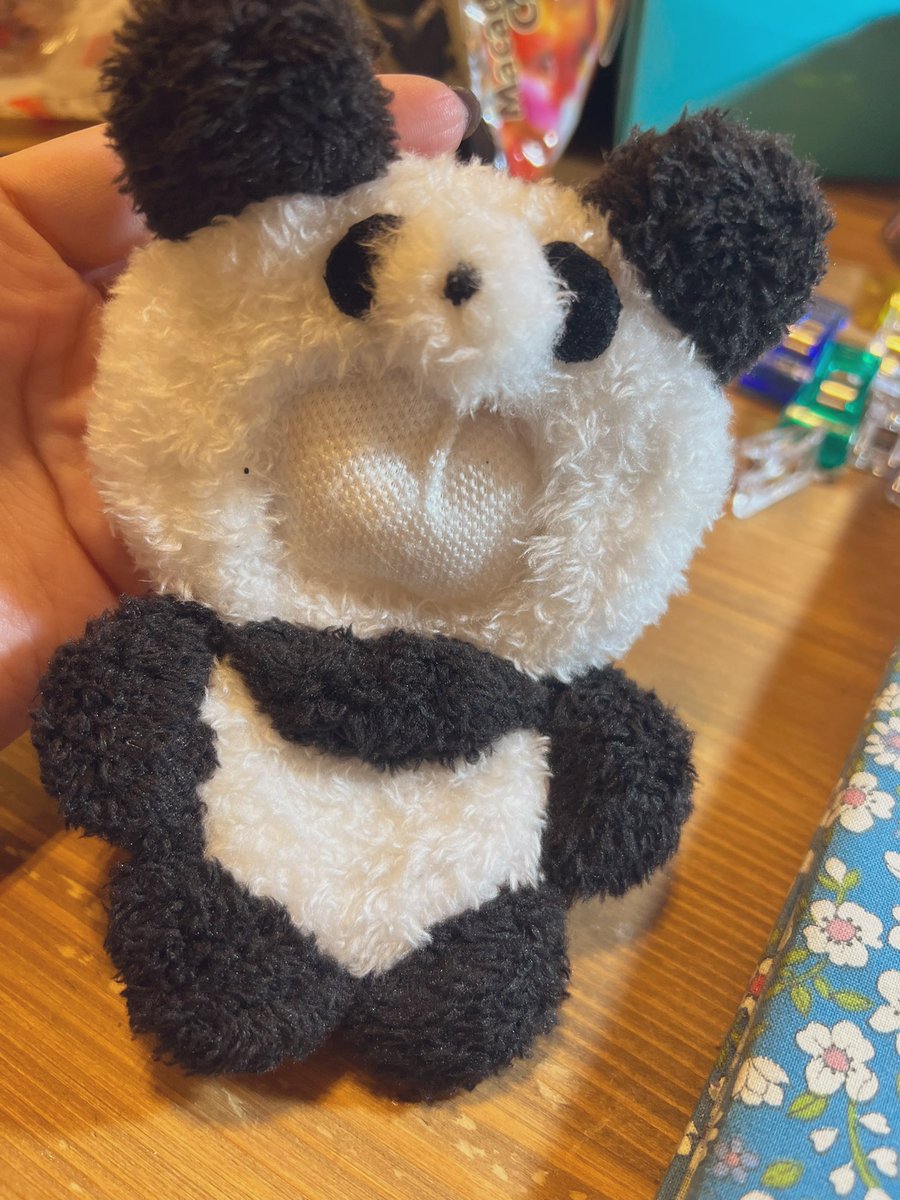 Nekosuke19's tweet photo. ぬい本体からお洋服まで作った深空女たちの誕プレ無事渡せた〜！！！
思い立ってから1週間で4体はチキチキ過ぎたが今日がとっっっても楽しかったしみんなに喜んで貰えたので満足です🤗💕
みんなお誕生日おめでとう〜〜〜！！！(まだのやつもいるが😂笑笑) https://t.co/PCxsGuFbWo