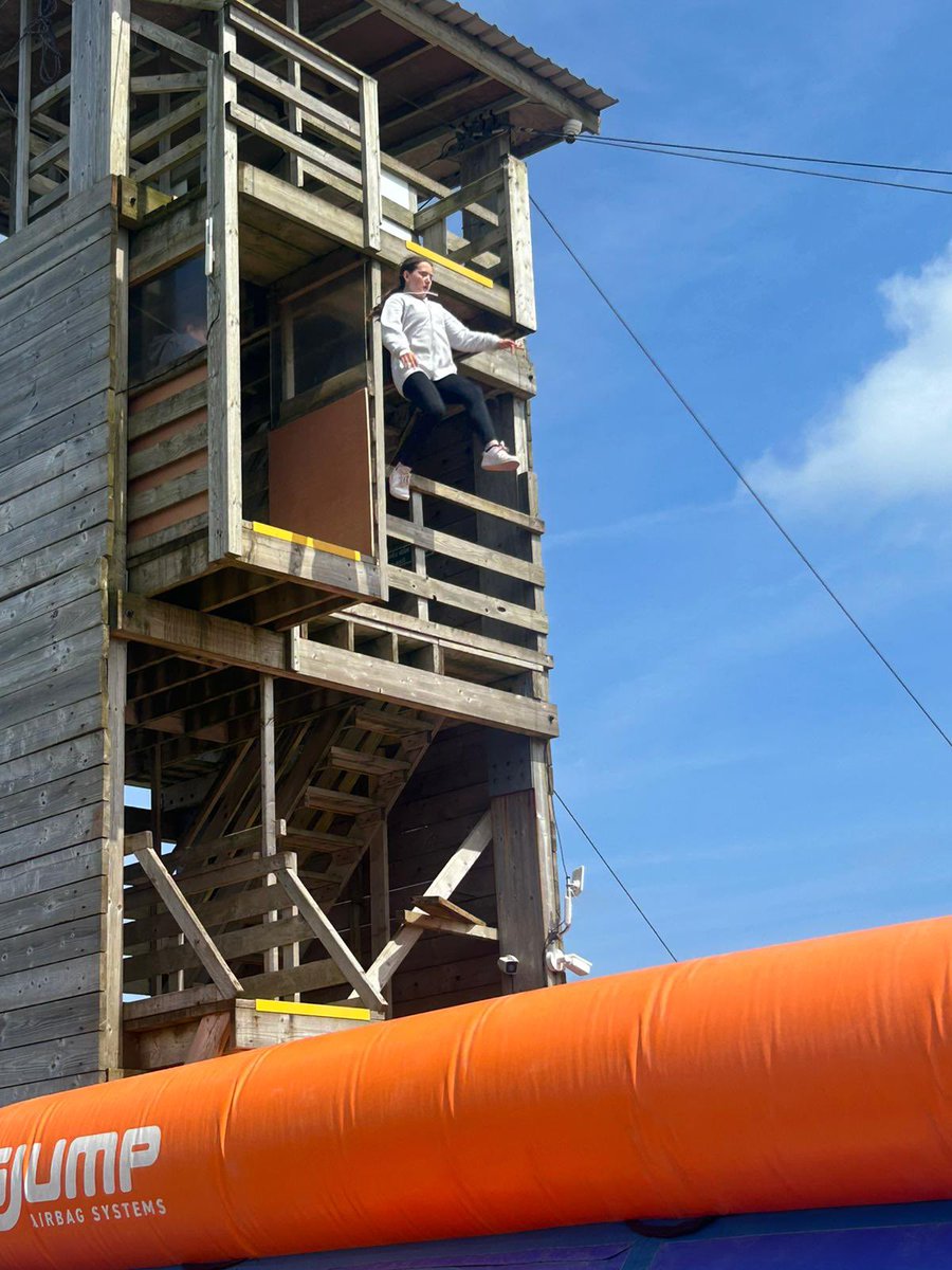 KHS 3-19 WELSH tweet media