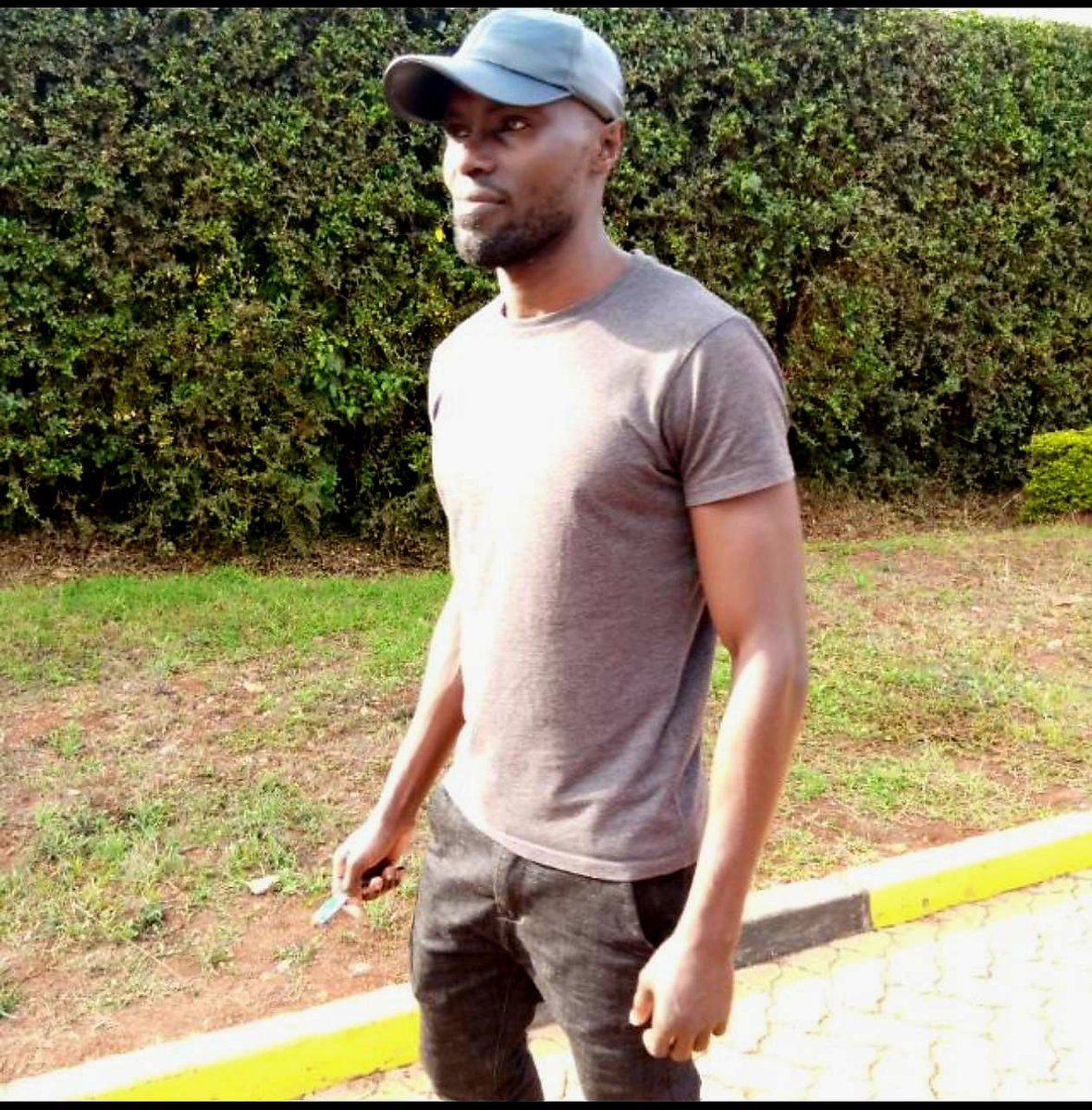 Gideon_Kitheka's tweet image. This is one of the most well-thought-out appointments by President William Ruto @WilliamsRuto. Eric Murithi is not only well-educated but also embodies academic excellence, hope, and unlimited potential. 

As a qualified water engineer whose career was just beginning, President…