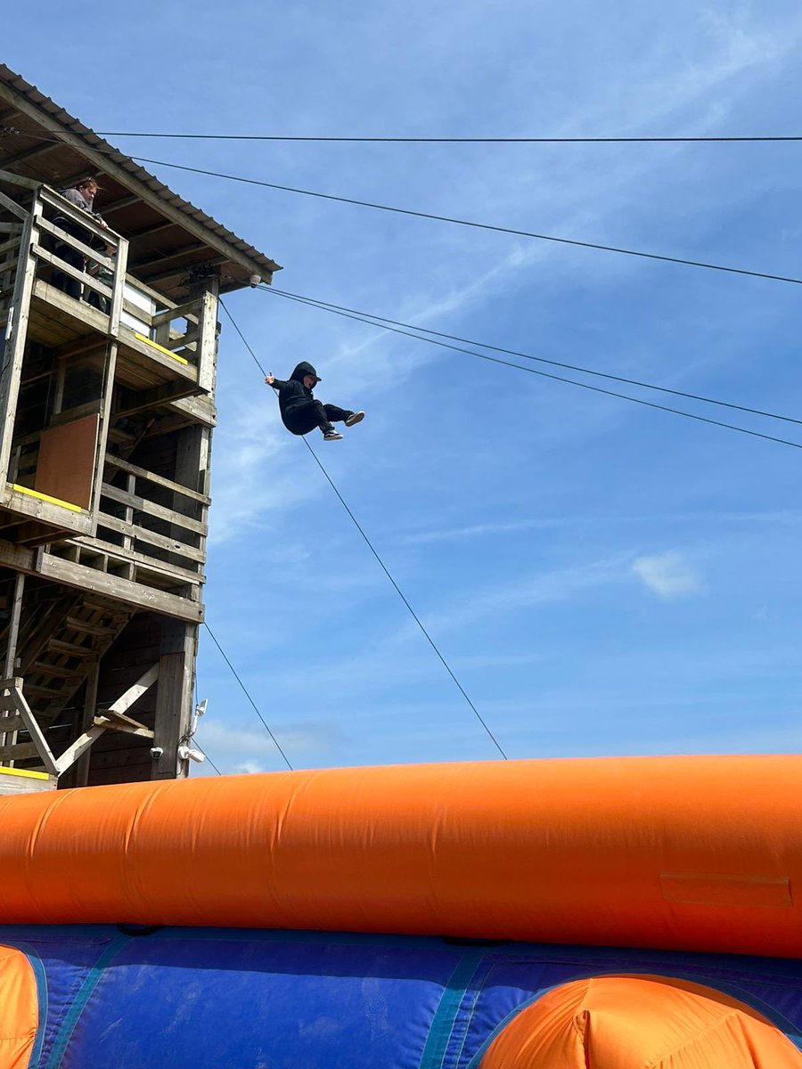 KHS 3-19 WELSH tweet media