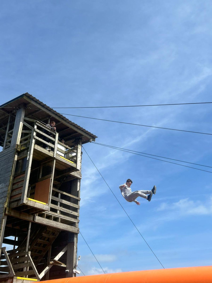 KHS 3-19 WELSH tweet media