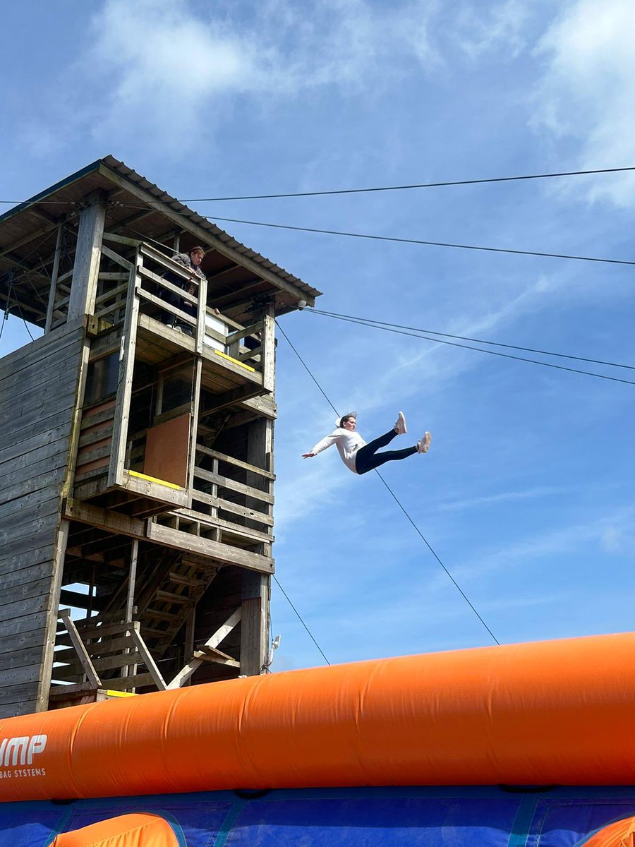 KHS 3-19 WELSH tweet media