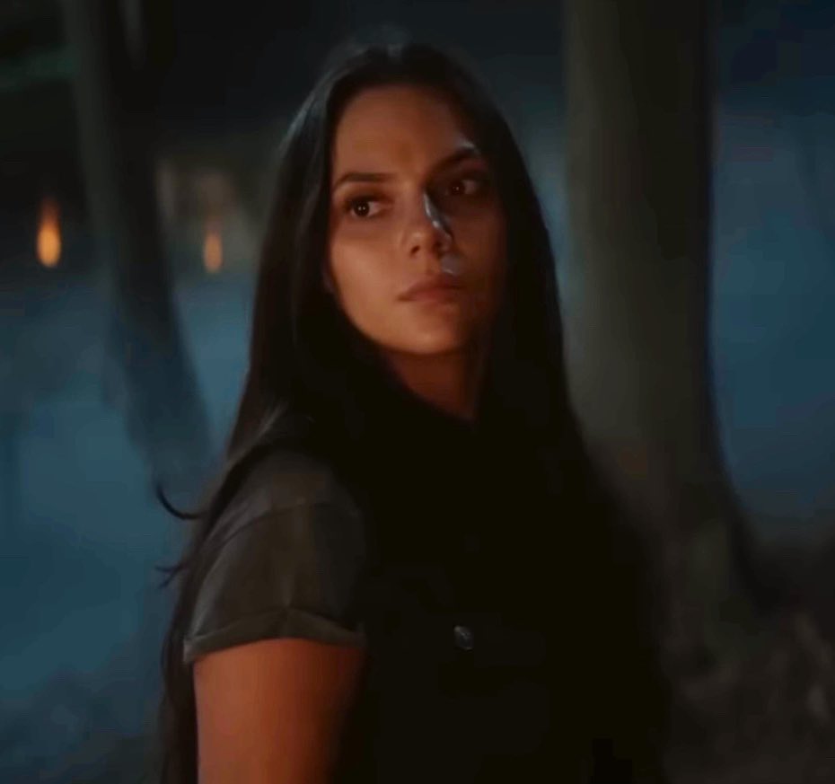 cosmic_marvel's tweet photo. Dafne Keen’s return as Laura/X-23.

#Logan (2017) x Marvel Studios’ #DeadpoolAndWolverine (2024) https://t.co/nytB88V9Zt