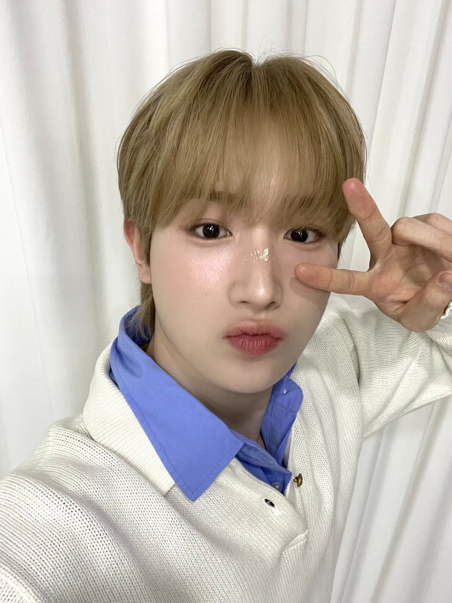 TPST_twt's tweet photo. [#혁] 머리색 어때?🤍👋 https://t.co/ElwlXD1vlS