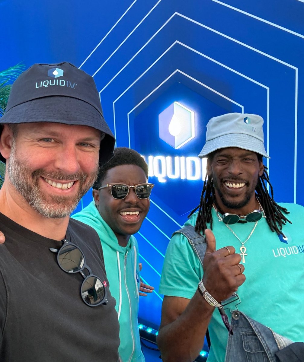 ElGrinchos's tweet photo. We came, we saw, we hydrated! 💧
@liquidiv taking over @WirelessFest last weekend in Finsbury Park, bringing the good stuff.
@TROexperiential #TROInAction
💦💦💦 https://t.co/FK7g2rcVmq