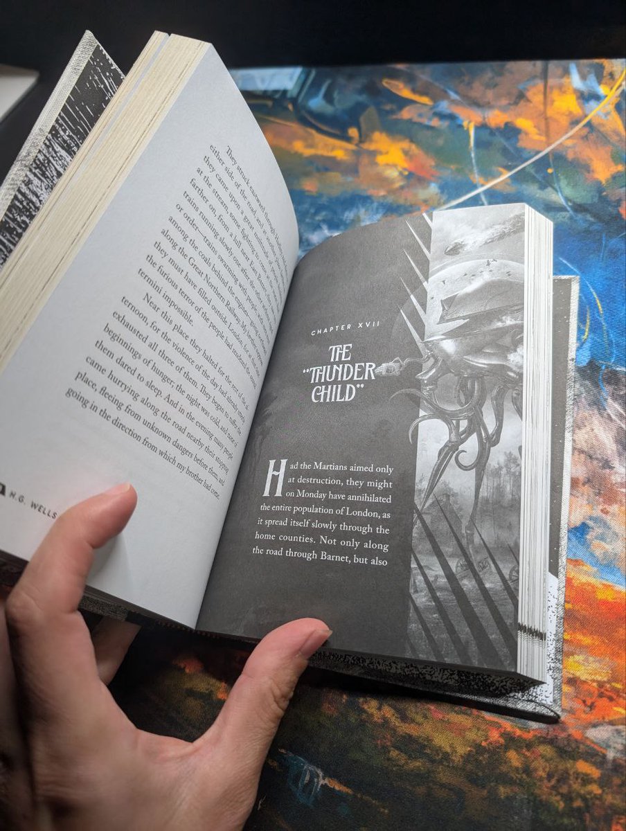 🎉#BOOKGIVEAWAY REMINDER🎉 Ultra rare proof copy of H.G. Well's THE WAR OF THE WORLDS Deluxe Edition! Only 24 in print!

Follow for 4 chances, #RT for 2, Like/Comment for 1 each!

Winner announced next Friday! We ship internationally! #amreading #amwriting #book