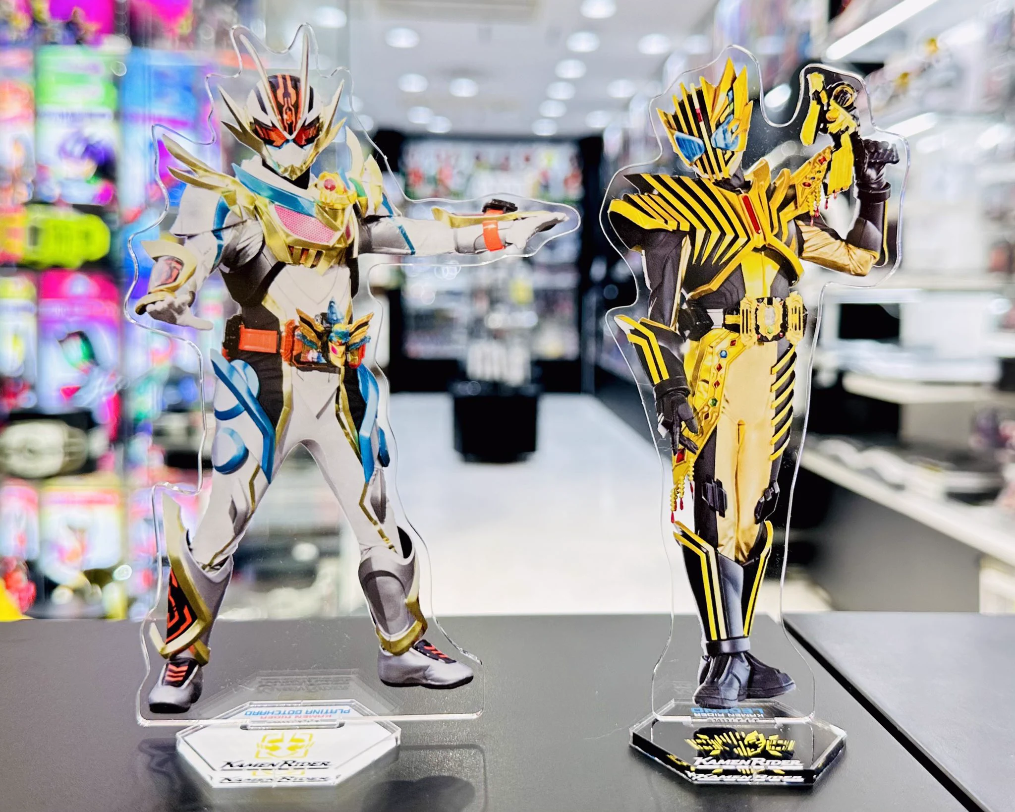 仮面ライダーストア on X: 