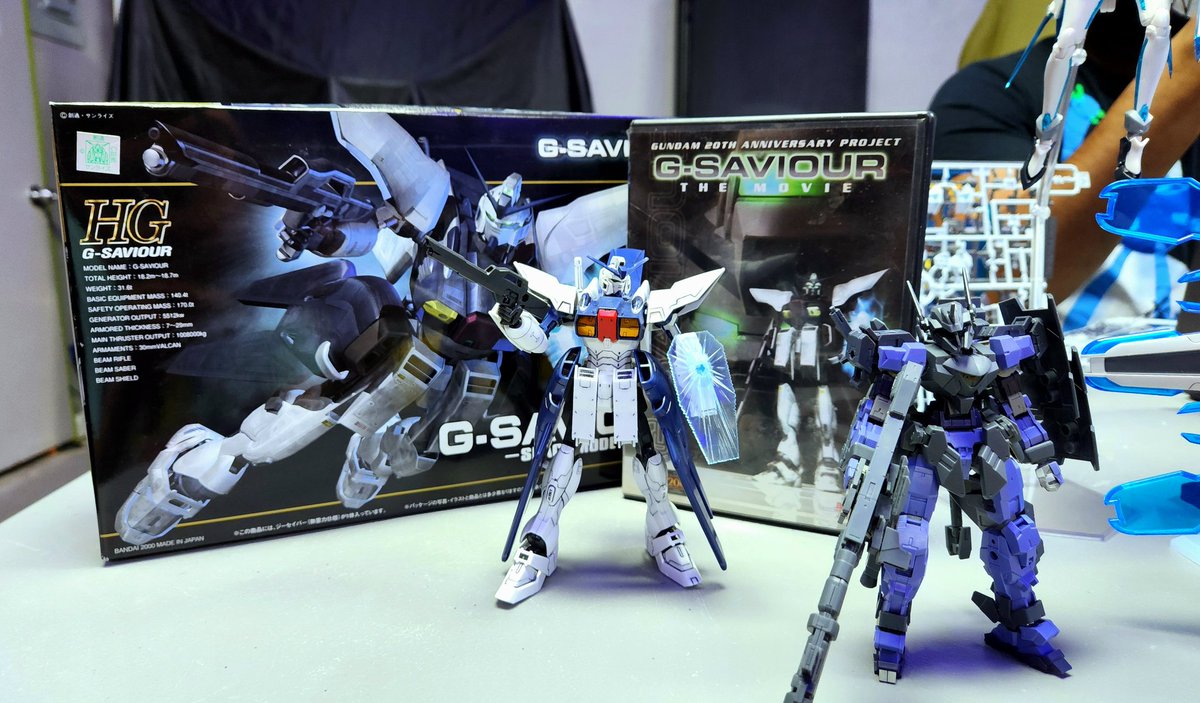 phoenixprime1's tweet photo. Had our showcase night last night at @Flynnsgamingfl! Not a big turnout, but some cool kits on display nonetheless!
Also got in my Pbandai kit I waited 6 months for that I finished last night! Gonna put it on a nice pose stand soon!
#gunpla #Gundam #showcasenight #showcase https://t.co/C6ZmVE4xL5