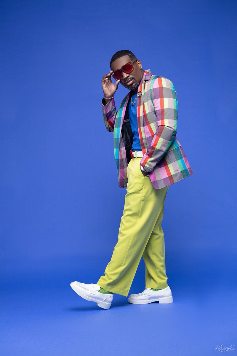 KINGMARQBEE's tweet photo. GRWM “Colors Edition “#atlstylist . #fyp #viralvideo #albanygeorgia #atlanta #blackmen #blackmenwithstyle #mensfashion #mensgrooming #menstyle #hbcu #hbcugrad #mensfashiontips #menswear #menstyleguide #kappaalphapsi #WeekendVibes #airportoutfit #fashioninspo #OOTD #grwm https://t.co/T1G4r6CEf4