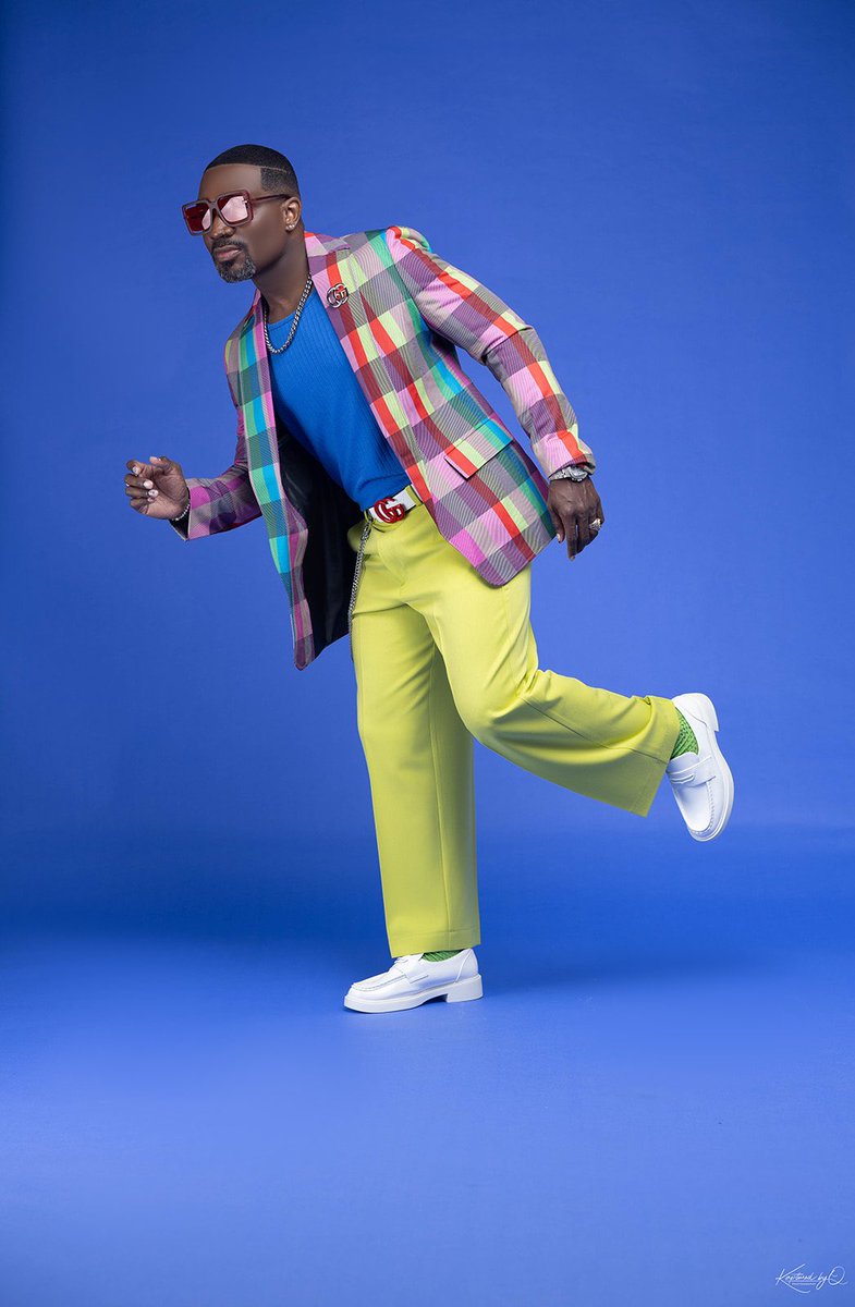 KINGMARQBEE's tweet photo. GRWM “Colors Edition “#atlstylist . #fyp #viralvideo #albanygeorgia #atlanta #blackmen #blackmenwithstyle #mensfashion #mensgrooming #menstyle #hbcu #hbcugrad #mensfashiontips #menswear #menstyleguide #kappaalphapsi #WeekendVibes #airportoutfit #fashioninspo #OOTD #grwm https://t.co/T1G4r6CEf4
