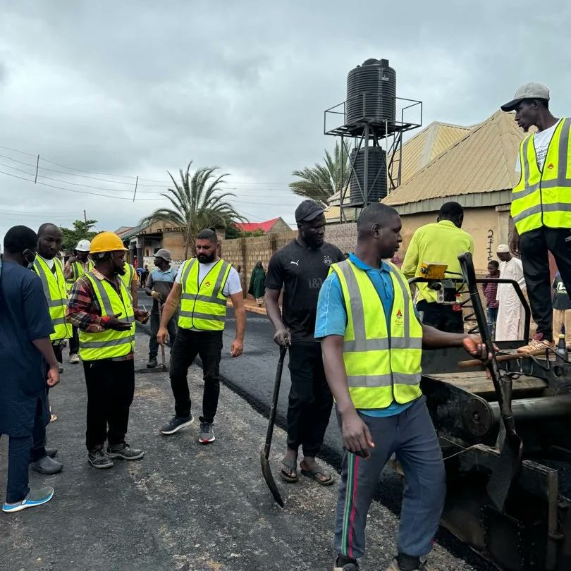 Thinklabgroupng's tweet photo. THINKLAB GROUP RAISES THE BAR IN INFRASTRUCTURE DEVELOPMENT WITH TIMELY AND EXCELLENT DELIVERY OF RAFIN GUZA ROAD PROJECT IN KADUNA STATE.

#developers #roadconstruction #BreakingNews #kadunastate #Innovation
@ubasanius https://t.co/kP6MP97i4N