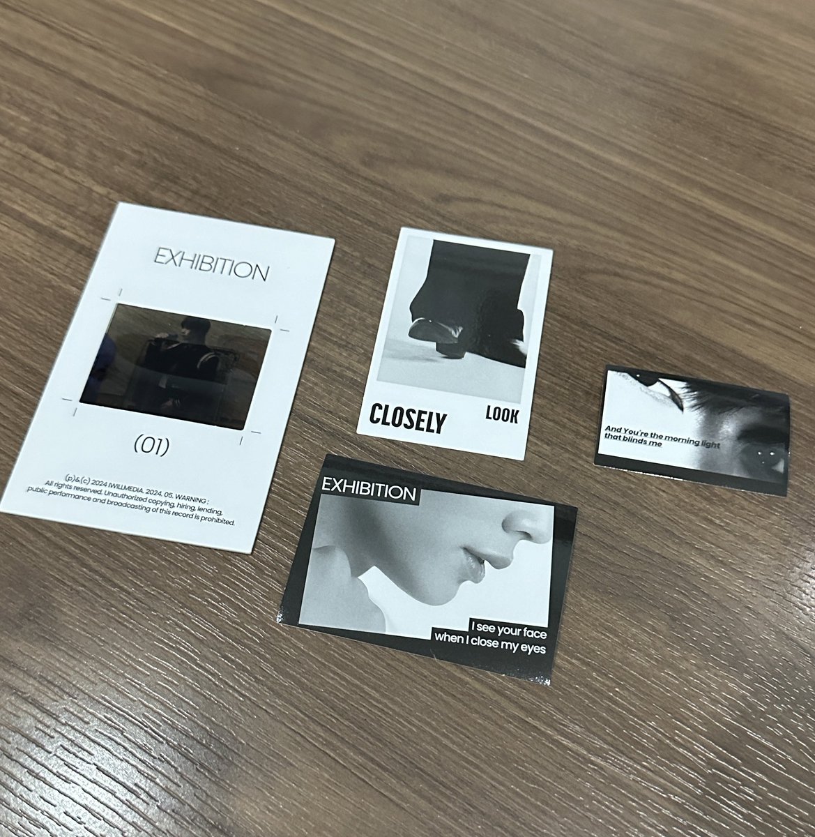 gomigo_shop's tweet photo. #YOOKSUNGJAE 
[EXHIBITION:Look Closely]

film photo + sticker ทั้ง 2 เวอร์ชั่น

set ละ 50 บาท

ราคาส่งเอกชนเหมา 30 บาท
สนใจ DM 

------------------------------------------
ตามหาสินค้าพร้อมส่งของทางร้านได้ที่ >> #gomigoพร้อมส่ง

#ตลาดนัดเมโลดี้ #ตลาดนัดบีทูบี #ตลาดนัดBTOB https://t.co/xAIXXuv5Bf