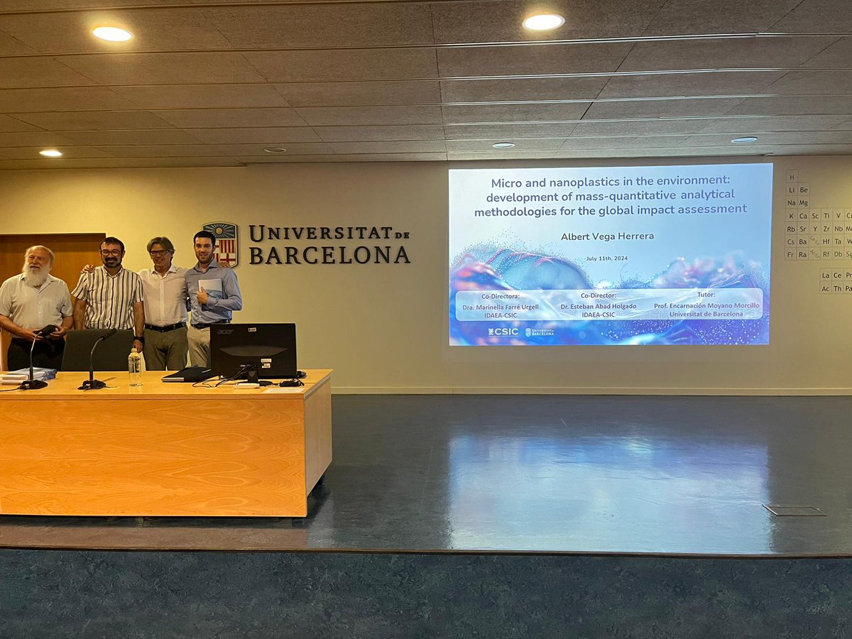 vegaherrera_'s tweet photo. A few days ago, I successfully defended my doctoral thesis. It was a wonderful day filled with many emotions. Thank you to my family, friends and everyone who has supported and accompanied me on this long journey.

Now it's time to look ahead and see what the future holds 🫣🙃 https://t.co/qYmVqVocrl