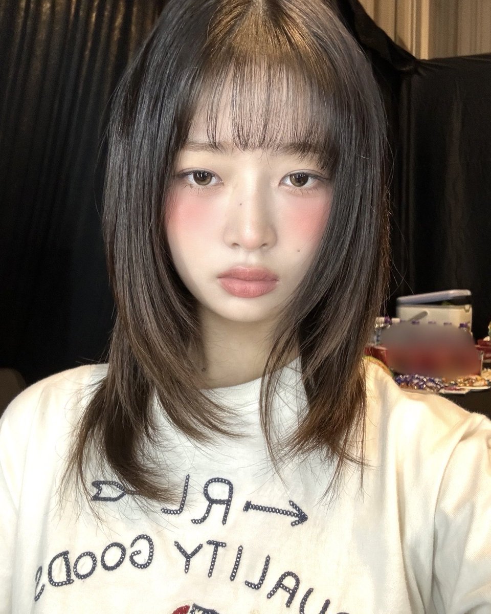 rei pics tweet media