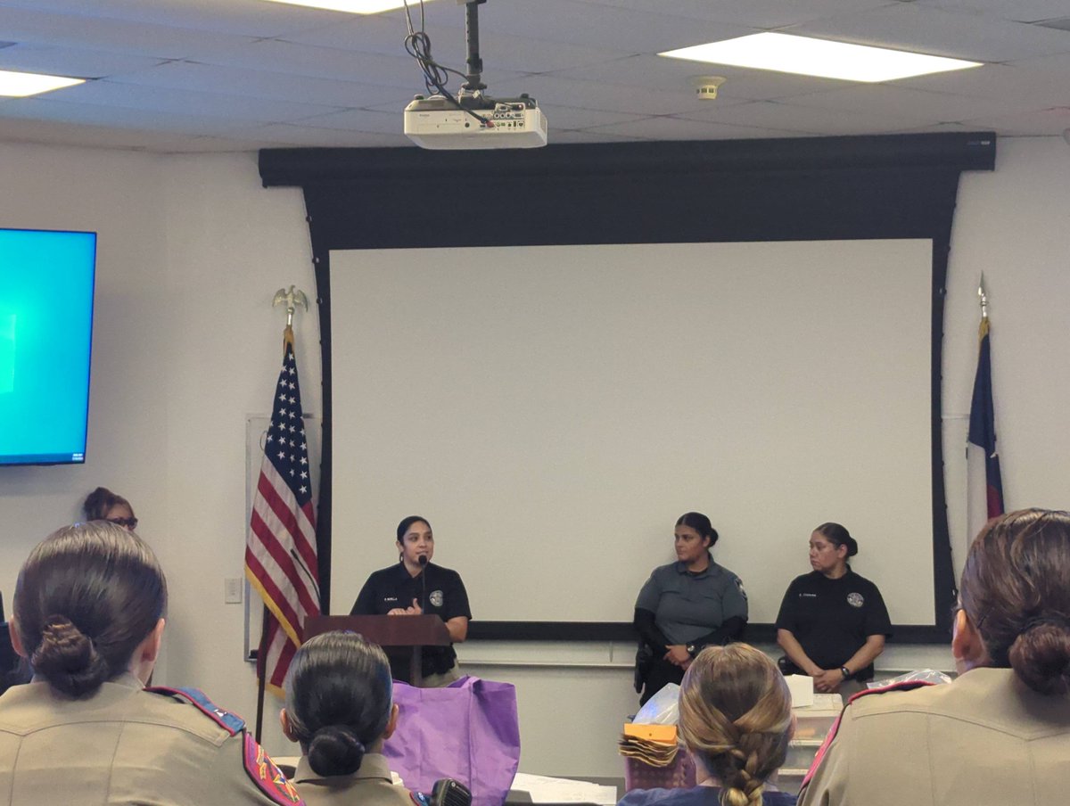 FBIElPaso's tweet photo. Kicking off the First Annual #PassTheBaton Girls Teen Academy. Excited to work with our sisters with #EPCSO, #USBP, #TXDPS, #DAOffice, #DEAEP, and #ICE. The girls will learn crime scene collection, negotiations, K9 handling, drug analysis, and media messaging. https://t.co/hYGE8MXqXs